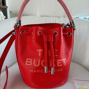 Marc Jacobs Red Shoulder Bag with Glossy Finish